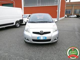 TOYOTA Yaris usata, con Servosterzo