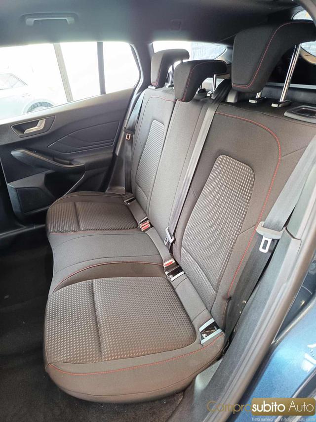 FORD Focus usata, con Sedile posteriore sdoppiato