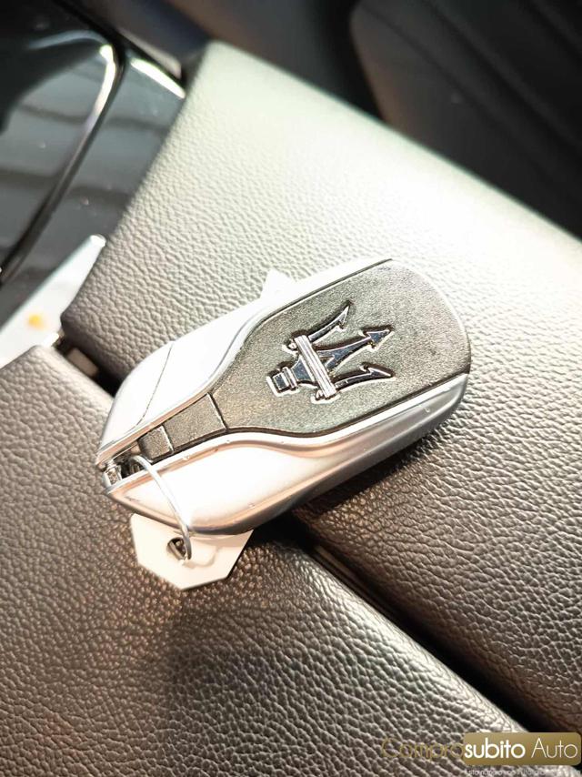MASERATI Levante usata 35