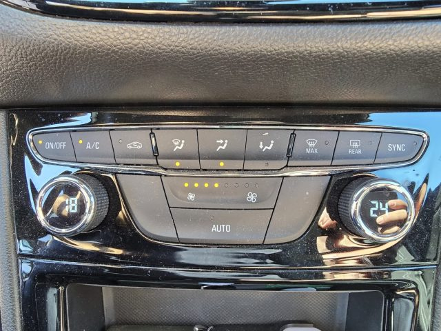 OPEL Astra usata, con Interni in pelle