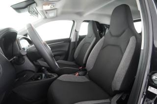 TOYOTA Aygo X usata 8