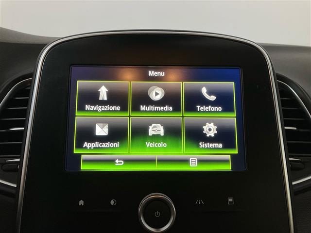 RENAULT Scenic usata, con Sensori di parcheggio posteriori