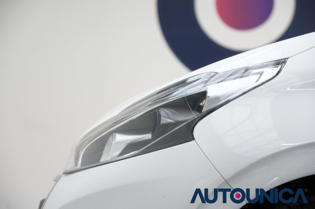 PEUGEOT 208 usata, con Fendinebbia