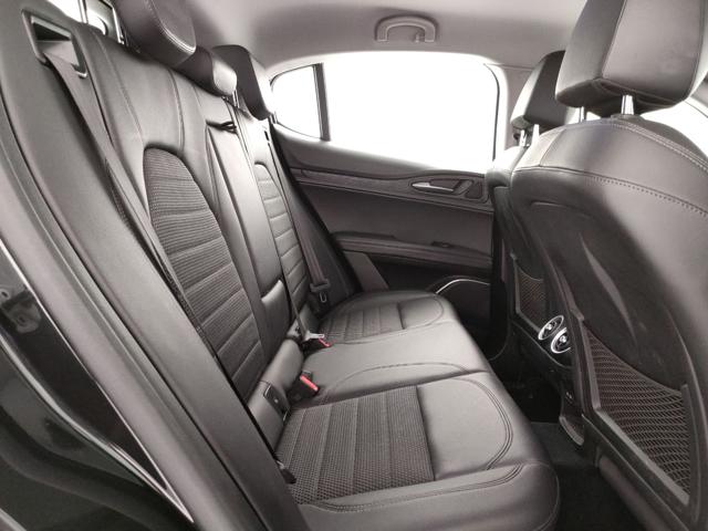 ALFA ROMEO Stelvio usata, con Volante in pelle