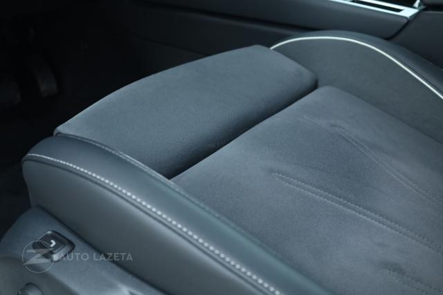 VOLKSWAGEN Passat usata, con Airbag testa