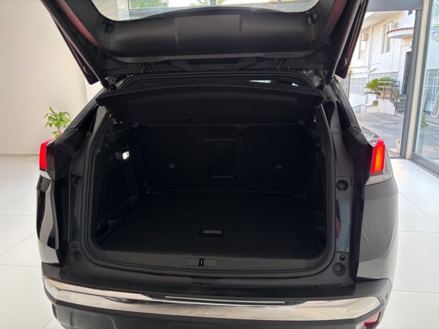 PEUGEOT 3008 usata, con Servosterzo