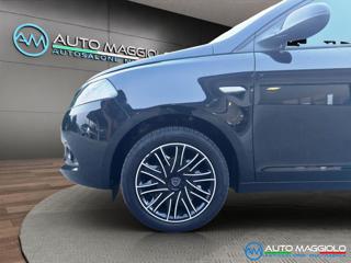 LANCIA Ypsilon usata, con Controllo trazione