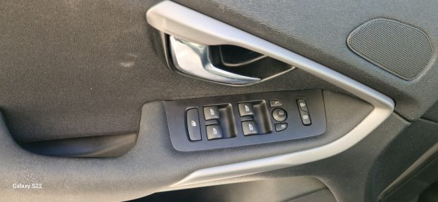 VOLVO V40 usata, con Volante multifunzione