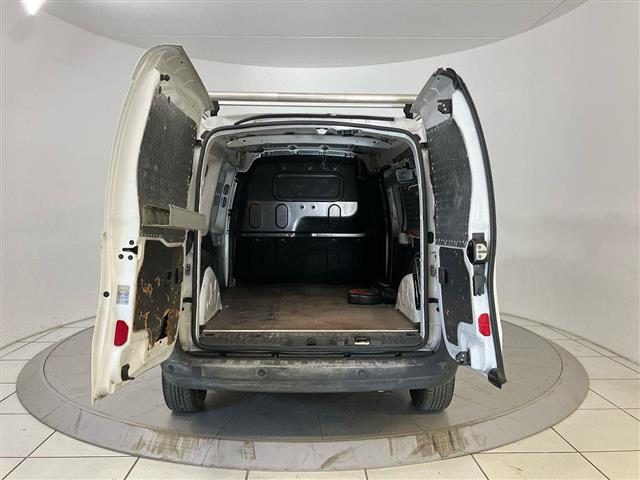 RENAULT Kangoo usata 16