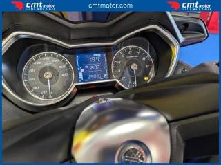 YAMAHA X-Max 400 usata 4