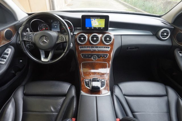 MERCEDES-BENZ C 220 usata, con Controllo trazione