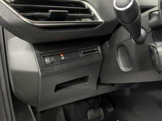 PEUGEOT 3008 usata 25