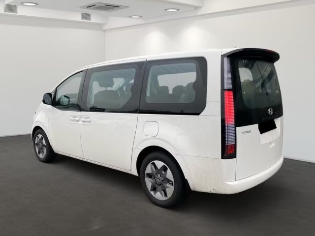 HYUNDAI Staria usata, con Airbag Passeggero
