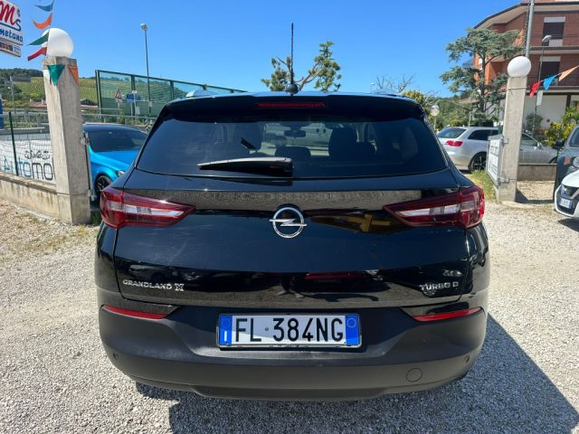OPEL Grandland X usata, con Alzacristalli elettrici