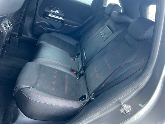 MERCEDES-BENZ B 180 usata, con Sistema di navigazione