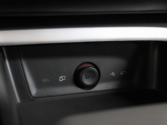 MG ZS usata, con Specchietti laterali elettrici