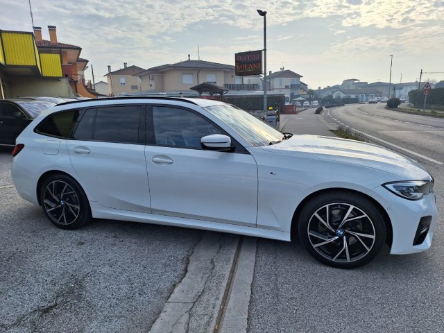 BMW 320 usata, con Autoradio