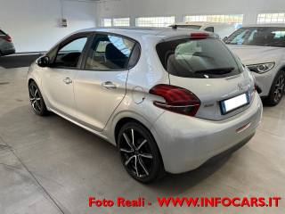 PEUGEOT 208 usata, con Airbag
