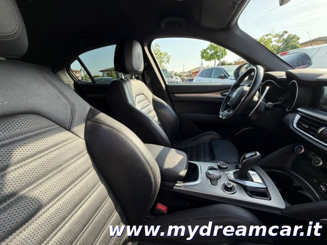 ALFA ROMEO Stelvio usata, con Interni in pelle
