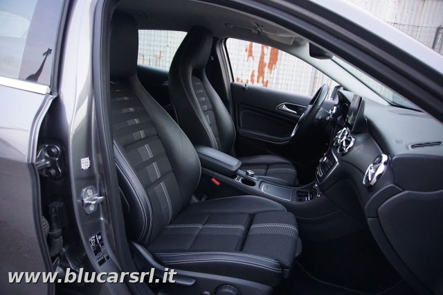 MERCEDES-BENZ GLA 180 usata, con Sedile posteriore sdoppiato