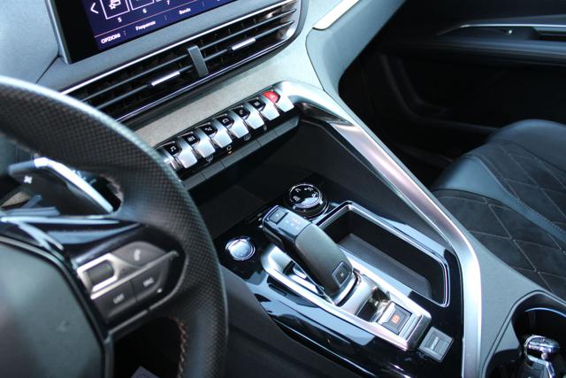PEUGEOT 3008 usata, con Fendinebbia