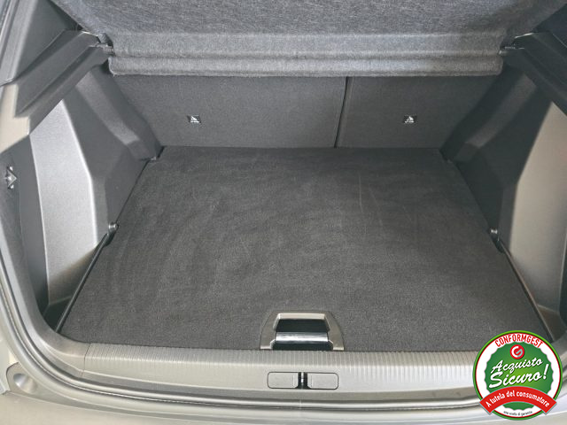 PEUGEOT 2008 usata, con Climatizzatore