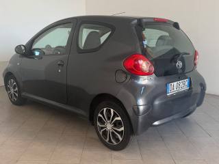 TOYOTA Aygo usata 6