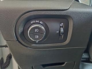 OPEL Grandland X usata, con Apple CarPlay