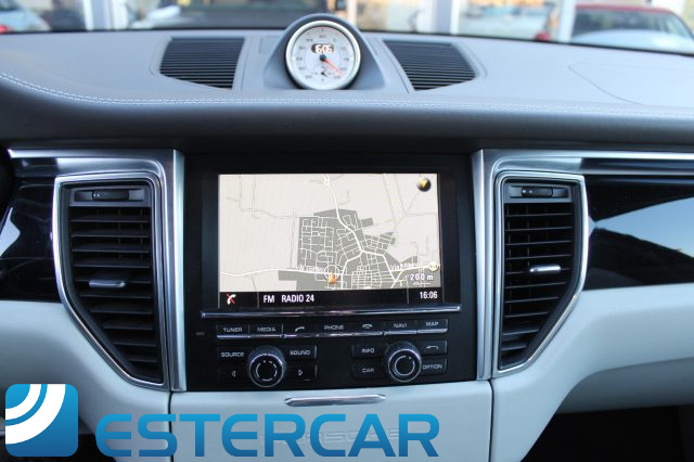 PORSCHE Macan usata, con Lettore CD