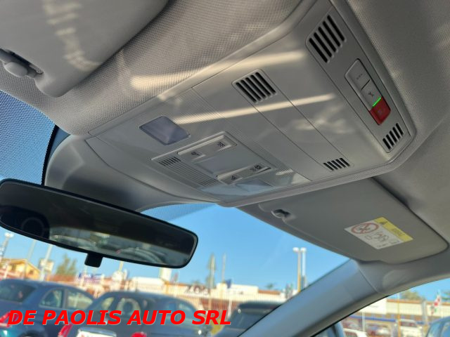 VOLKSWAGEN T-Cross usata, con Volante in pelle