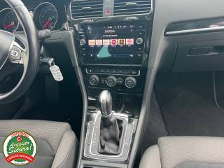 VOLKSWAGEN Golf usata, con Autoradio