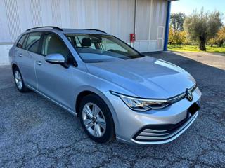 VOLKSWAGEN Golf Variant 2.0 TDI SCR Life