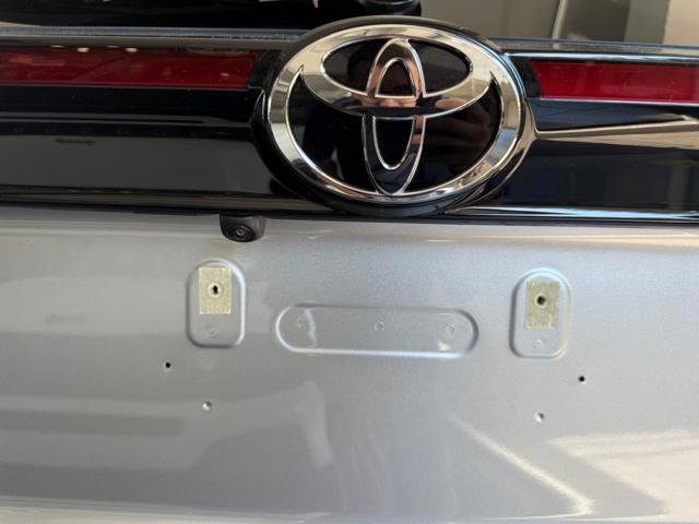 TOYOTA Yaris Cross usata, con USB