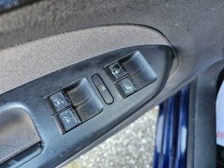 VOLKSWAGEN Touran usata, con Pneumatici estivi
