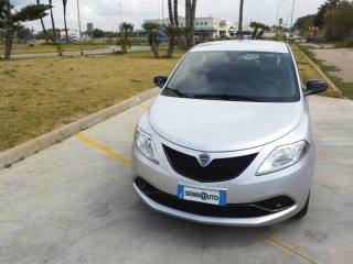 LANCIA Ypsilon usata, con ESP