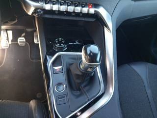 PEUGEOT 3008 usata, con Sistema di navigazione