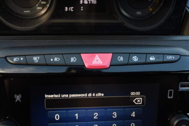 LANCIA Ypsilon usata, con Volante multifunzione