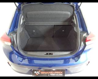 OPEL Corsa usata, con Fari LED