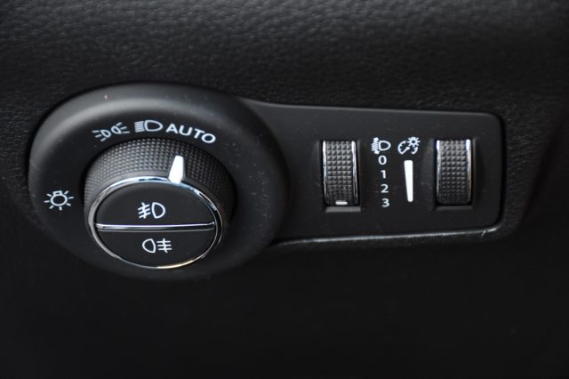 JEEP Compass usata, con Servosterzo