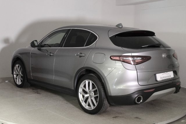 ALFA ROMEO Stelvio usata, con Airbag Passeggero