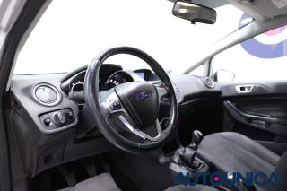 FORD Fiesta usata, con Autoradio