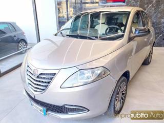 LANCIA Ypsilon usata, con Airbag