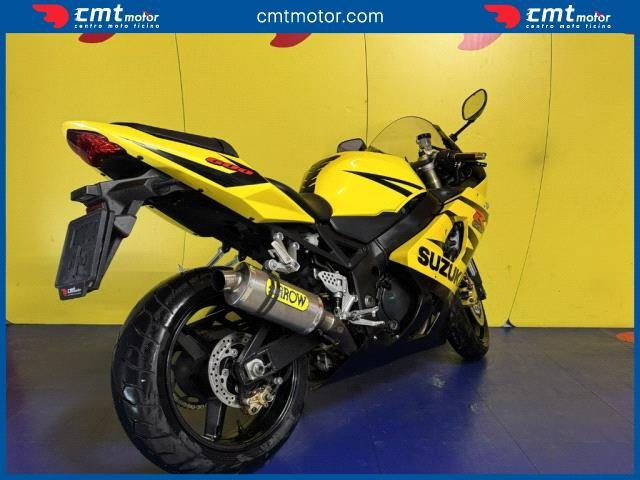 SUZUKI GSX R 600 usata 3