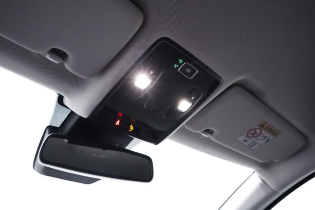 RENAULT Captur usata, con Touch screen