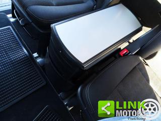 VOLKSWAGEN Multivan usata, con Autoradio digitale