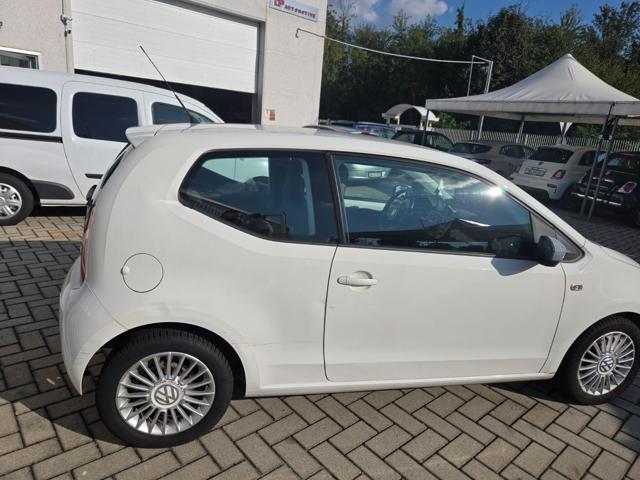 VOLKSWAGEN up! usata, con Cerchi in lega