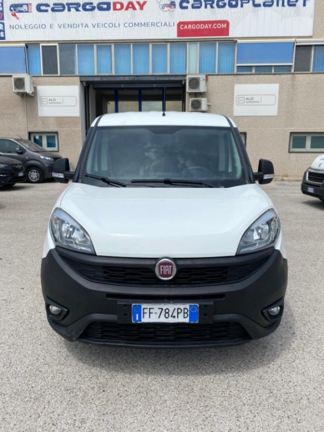 FIAT Doblo usata, con Airbag