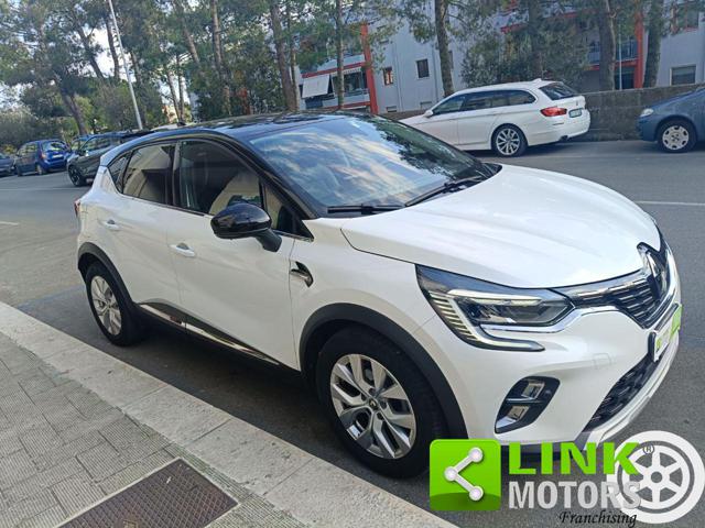 RENAULT Captur usata, con Touch screen