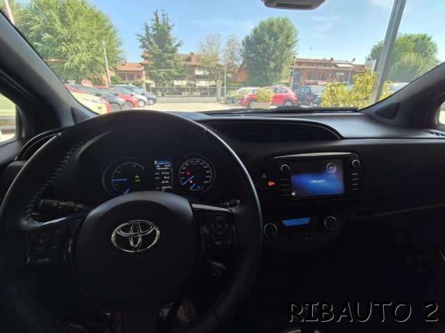 TOYOTA Yaris usata, con Fendinebbia