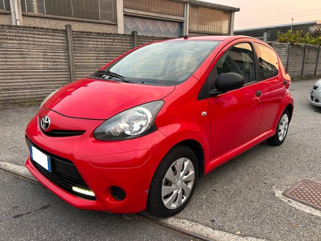 TOYOTA Aygo usata, con Airbag